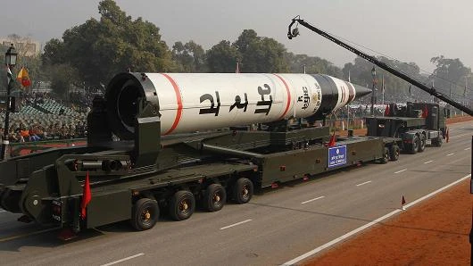 ICBM Agni-V được trưng bày tại lễ tập dượt diễu binh kỷ niệm ngày độc lập năm 2013. Ảnh: GETTY IMAGES