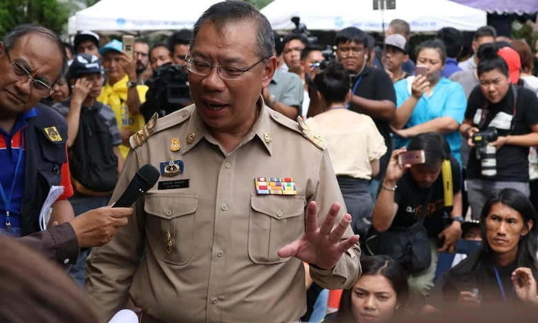 Chỉ huy cứu hộ Narongsak Osotthanakorn được biết là người có phong cách làm việc nghiêm túc và quyết liệt. Ảnh: CNN