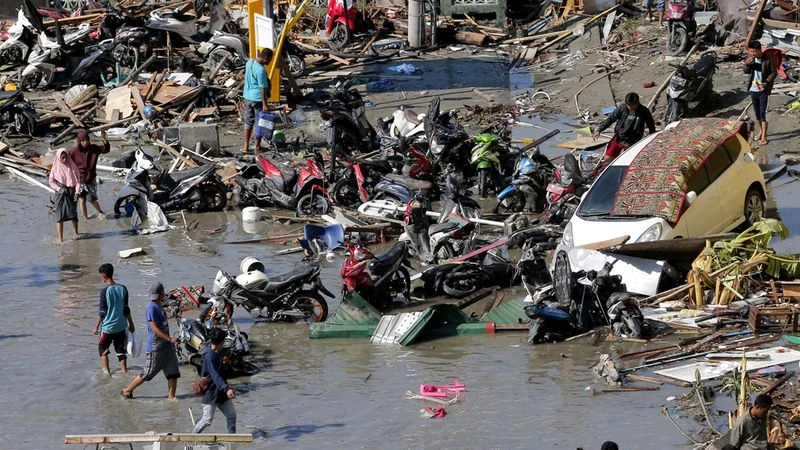 Bãi biển Palu, tỉnh Trung Sulawesi sau thảm họa. Ảnh: ANTARA