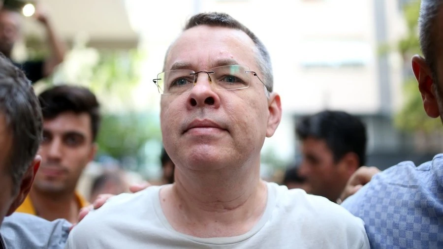 Mục sư người Mỹ Andrew Brunson được tòa án Thổ Nhĩ Kỳ tuyên thả tự do sau 2 năm giam giữ. Ảnh: AFP