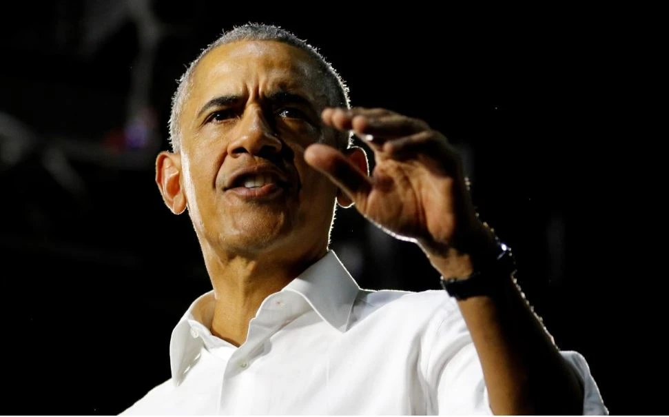 Cựu Tổng thống Mỹ Barack Obama chỉ trích chính phủ Trump chơi “trò chính trị” trong cuộc vận động cho các ứng viên Dân chủ ở TP Miami, bang Florida (Mỹ) ngày 2-11. Ảnh: REUTERS