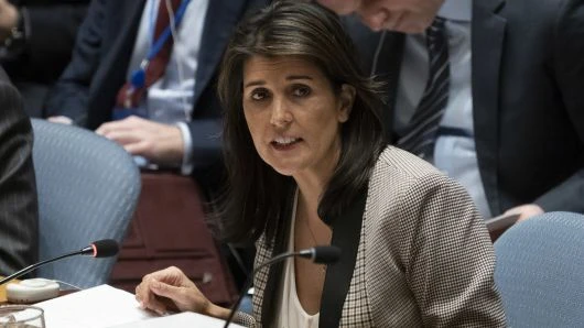 Đại sứ Mỹ tại LHQ Nikki Haley phát biểu tại phiên họp khẩn HĐBA ngày 26-11 ở New York (Mỹ) về việc Nga bắt tàu Ukraine. Ảnh: GETTY IMAGES