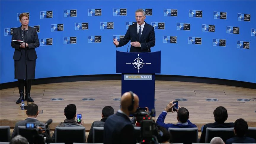 Tổng Thư ký NATO Jens Stoltenberg họp báo một ngày trước hội nghị Các Ngoại trưởng NATO, tại Bỉ ngày 3-12. Ảnh: ANADOLU 
