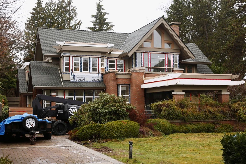 Canada chưa thể quyết cho bà Mạnh Vãn Châu tại ngoại hay không ảnh 3 Một ngôi nhà của gia đình bà Mạnh ở Vancouver, tỉnh bang British Columbia (Canada). Ảnh: REUTERS