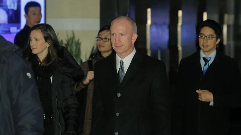 Phó Đại diện Thương mại Mỹ Jeffrey Gerrish (giữa) dẫn đầu phái đoàn Mỹ sang Trung Quốc nối lại đàm phán thương mại. Ảnh: REUTERS