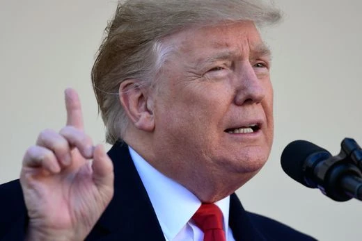 Tổng thống Mỹ Donald Trump thông báo thỏa thuận tạm thời mở cửa lại chính phủ ngày 25-1. Ảnh: AP
