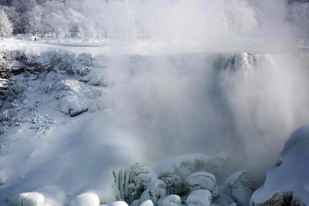Thác Niagara (giáp Canada) nhìn từ phía Mỹ. Ảnh: AFP