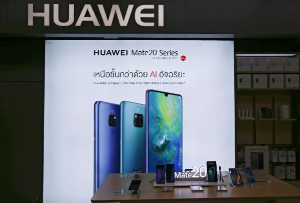 Mỹ cảnh cáo các đồng minh châu Âu tránh xa sản phẩm của Huawei. Ảnh: REUTERS