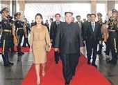 Vợ ông Kim Jong-un không sang Việt Nam cùng chồng