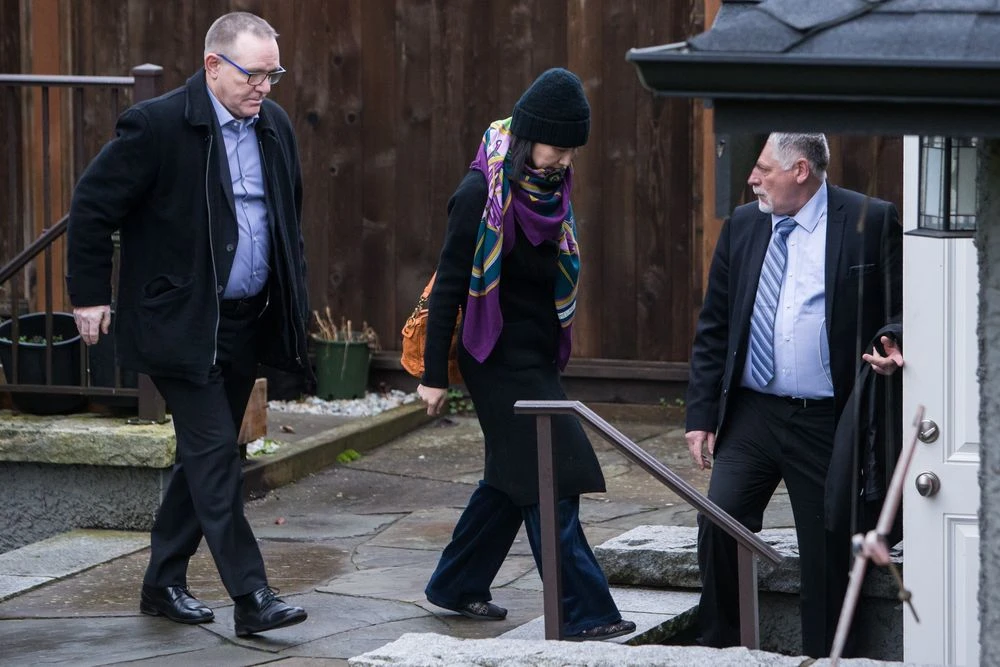 Bà Mạnh Vãn Châu đang được tại ngoại, sẽ hầu tòa vào ngày 6-3 tới. Ảnh: BLOOMBERG