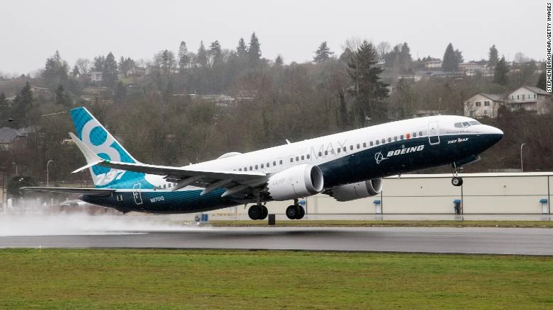 Một chiếc Boeing 737 Max 8 cất cánh trong chuyến bay đầu tiên vào ngày 29-1-2016 ở bang Washington (Mỹ). Ảnh: CNN