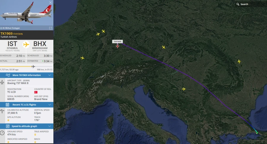 Chuyến bay số hiệu 1969 của hãng Turkish Airlines bay từ Istanbul (Thổ Nhĩ Kỳ) sang Birmingham (Anh) phải quay đầu vì lệnh cấm đi vào không phận của Anh. Ảnh: CNN