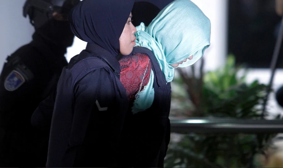 Đoàn Thị Hương ra tòa sáng nay 1-4. Ảnh: NEW STRAIT TIMES