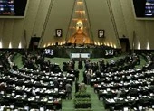 Quốc hội Iran ra dự luật chống trừng phạt của Mỹ