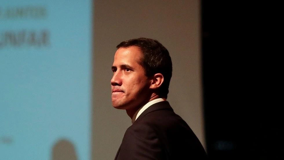 Ông Guaido thừa nhận đã đánh giá thấp sự trung thành của các binh sĩ với ông Maduro. Ảnh: AP