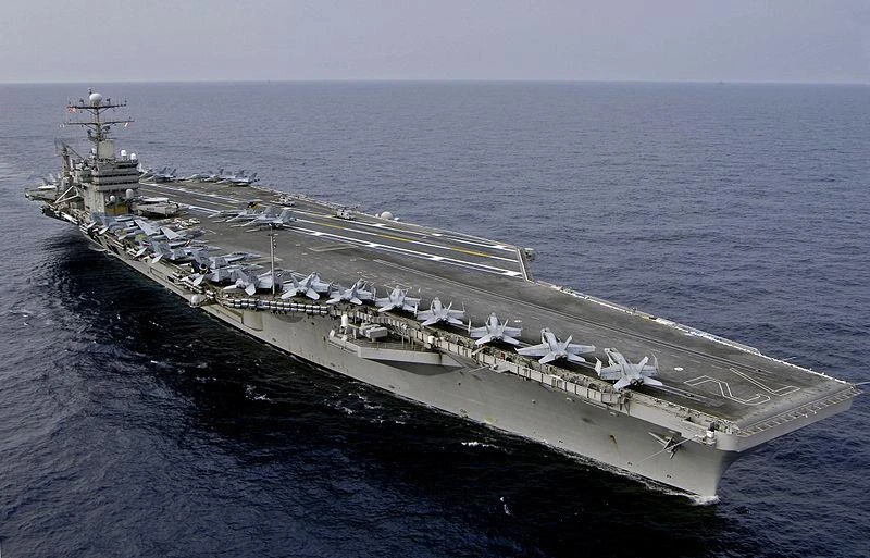 Tàu sân bay USS Abraham Lincoln của Mỹ đang tiến về Trung Đông. Ảnh: WIKIPEDIA