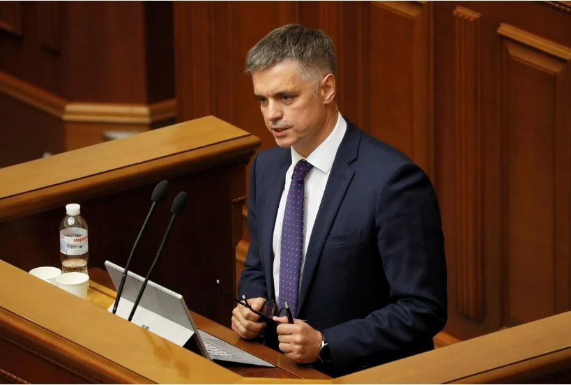 Ngoại trưởng Ukraine Vadym Prystaiko. Ảnh: REUTERS