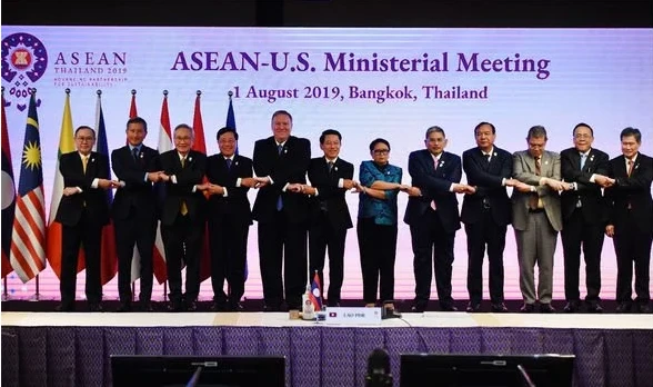 Philippines nói vẫn không từ bỏ theo đuổi tìm kiếm sự ủng hộ với phán quyết ở mọi diễn đàn. Ảnh: GETTY IMAGES