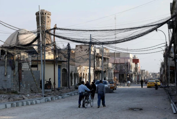 Đường phố TP Mosul (Iraq) ngày 27-10. Mosul là nơi Abu Bakr al-Baghdadi đã tuyên bố sự ra đời của tổ chức khủng bố IS hồi năm 2014. Ảnh: REUTERS