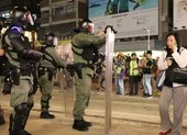 Hong Kong: Cảnh sát nới vòng vây, người biểu tình vẫn cố thủ