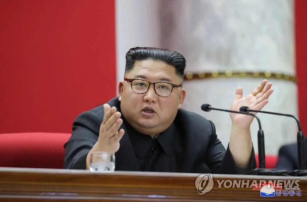 Lãnh đạo Triều Tiên Kim Jong-un phát biểu thông điệp mừng năm mới 2020 vào ngày 31-12-2019. Ảnh: YONHAP/KCNA