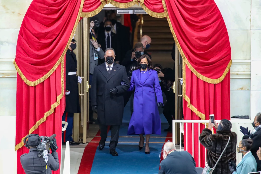 Trực tiếp: Ông Biden, bà Harris đã tuyên thệ nhậm chức ảnh 7