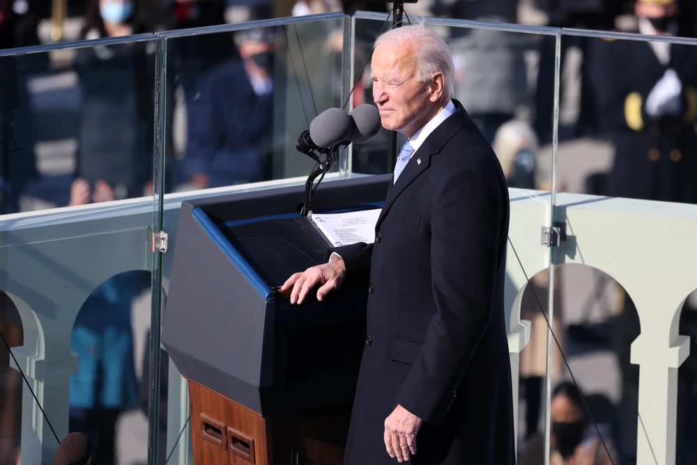 Trực tiếp: Ông Biden, bà Harris đã tuyên thệ nhậm chức ảnh 2