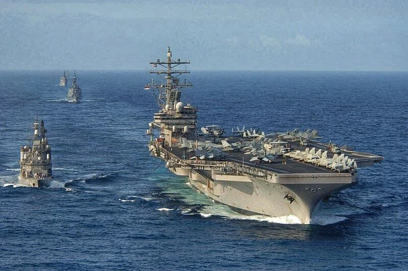 Nhóm tàu sân bay tấn công Mỹ USS Ronald Reagan có mặt ở Biển Đông từ tuần trước và đang tiến về hướng Đài Loan: Ảnh: US NAVY