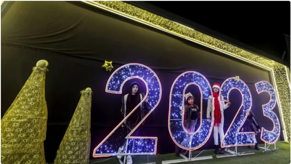 Dải Gaza chuẩn bị đón chào năm mới 2023, ảnh chụp vào ngày 28-12-2022. Ảnh: AFP/Mohammed Abed