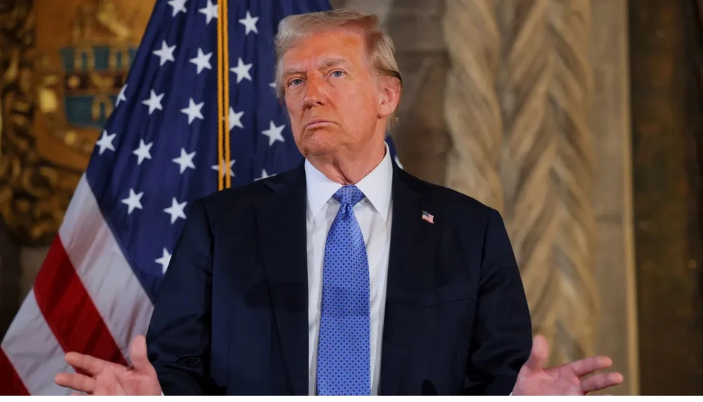 Ông Donald Trump ra ‘tối hậu thư’ EU phải mua dầu và khí đốt Mỹ