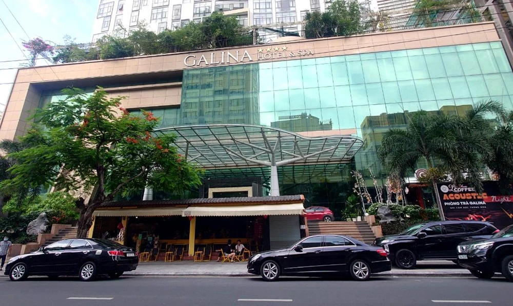 Tổ hợp khách sạn 4 sao Galina Hotel &amp;Spa tại số 5 Hùng Vương xây trên đất quốc phòng. Ảnh: CH.