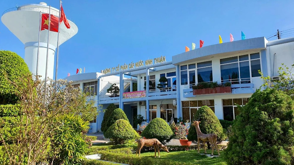 Công ty CP Cấp nước Ninh Thuận kiến nghị TAND Cấp cao sớm đưa vụ tranh chấp giá nước ra xét xử. Ảnh: HH