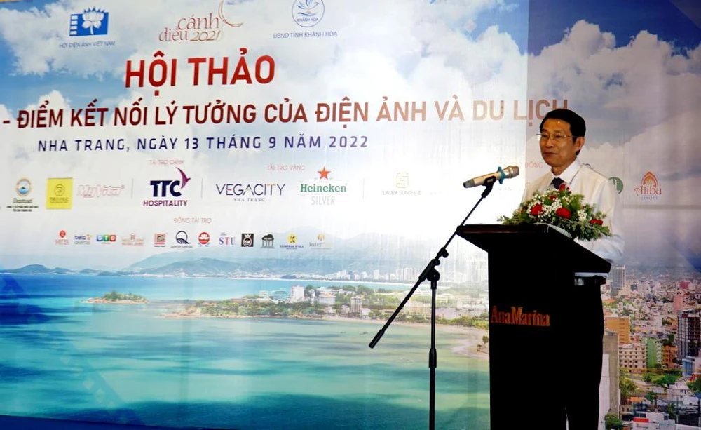 Ông Đinh Văn Thiệu phát biểu tại hội thảo. Ảnh: HH