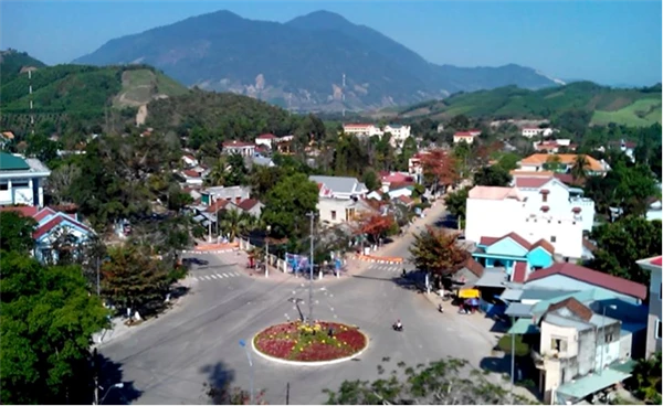 Phó Chánh văn phòng UBND huyện Khánh Vĩnh bị bắt. Ảnh: HUYỆN KHÁNH VĨNH.