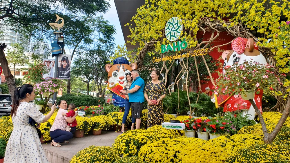 Khánh Hòa tổ chức nhiều hoạt động văn hóa, nghệ thuật để phục vụ người dân. Ảnh: HH.