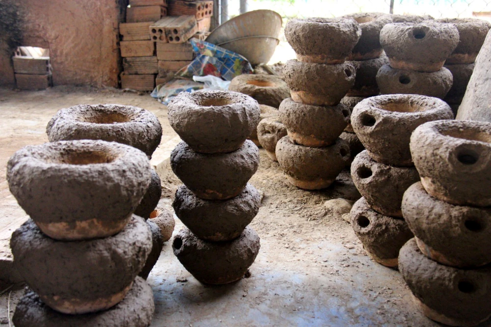 Làng nghề đúc đồng Phú Lộc Tây