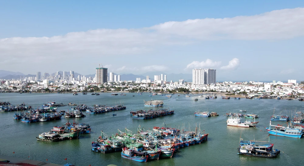 Tàu cá neo đậu tại cảng Hòn Rớ, TP Nha Trang. Ảnh: H.H