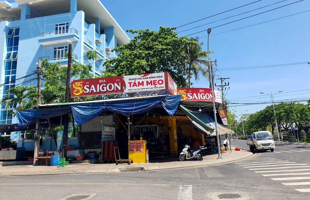 Chủ quán Tám Mẹo thừa nhận có ba nhân viên đánh người. Ảnh: T.T