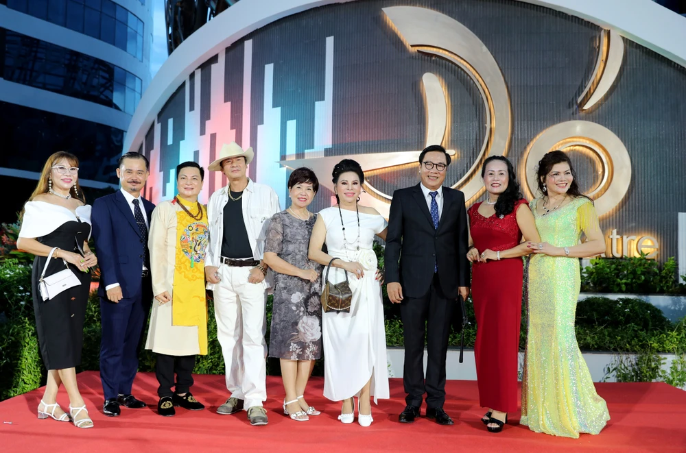 Các nghệ sĩ, diễn viên tham dự Lễ trao giải Cánh diều 2023. Ảnh: C.T