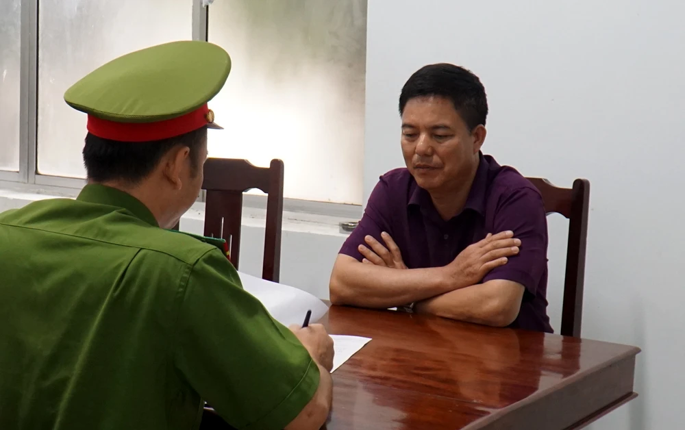 5 cán bộ liên quan sai phạm đất ven biển Ninh Thuận bị khởi tố