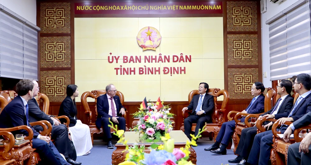 điện gió ngoài khơi 5.JPG