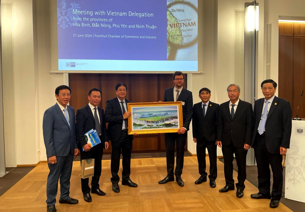 xúc tiến tại đức.jpg