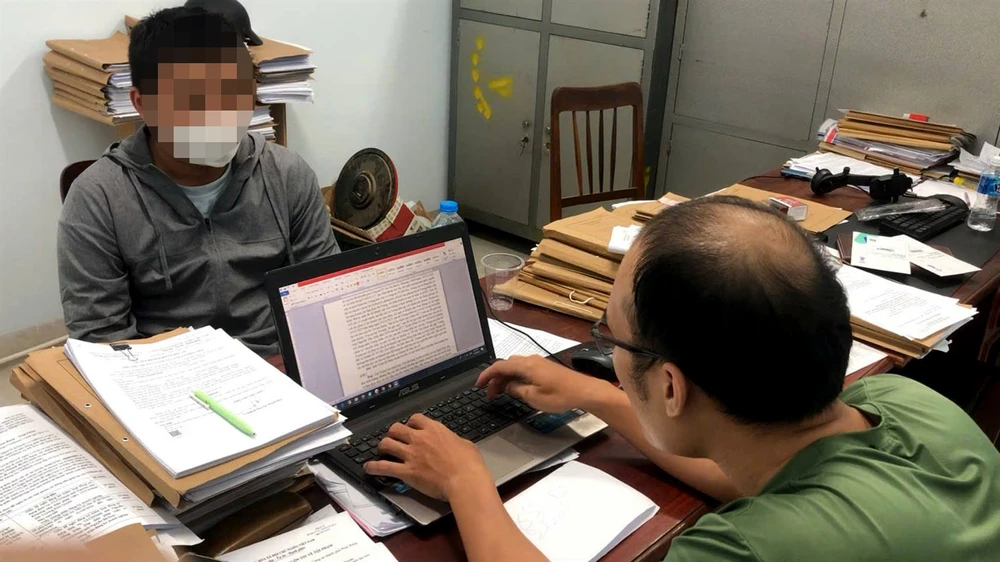 giả danh công an.jpg