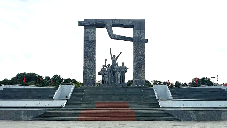 tượng đài chiến thắng