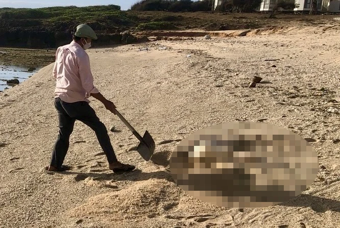 thi thể nữ giới.jpg