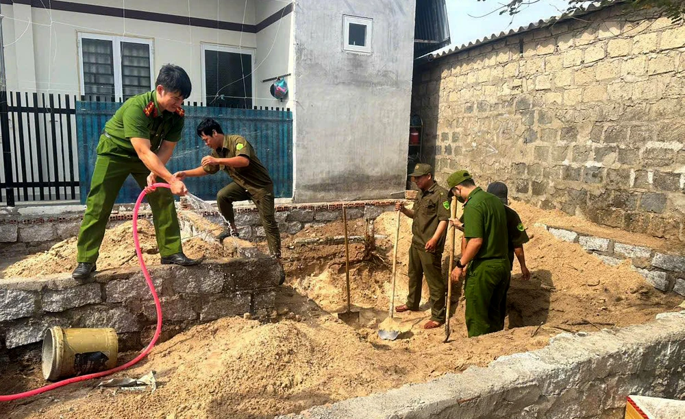 xóa nhà tạm, nhà dột nát.jpg