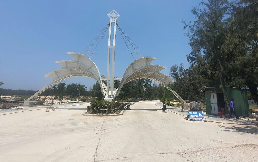 Khu du lịch sinh thái nghỉ dưỡng Hòn Đỏ.jpg