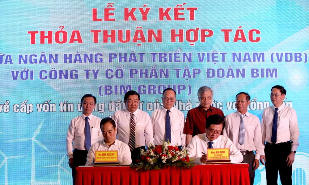 tổ chức tín dụng 1.jpg