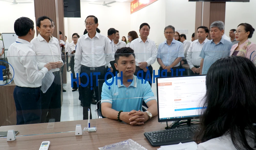 trần lưu quang 3.jpg