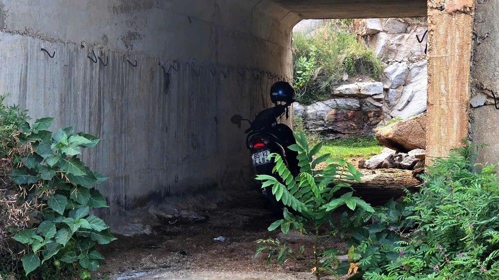 người đàn ông mất liên lạc.jpg